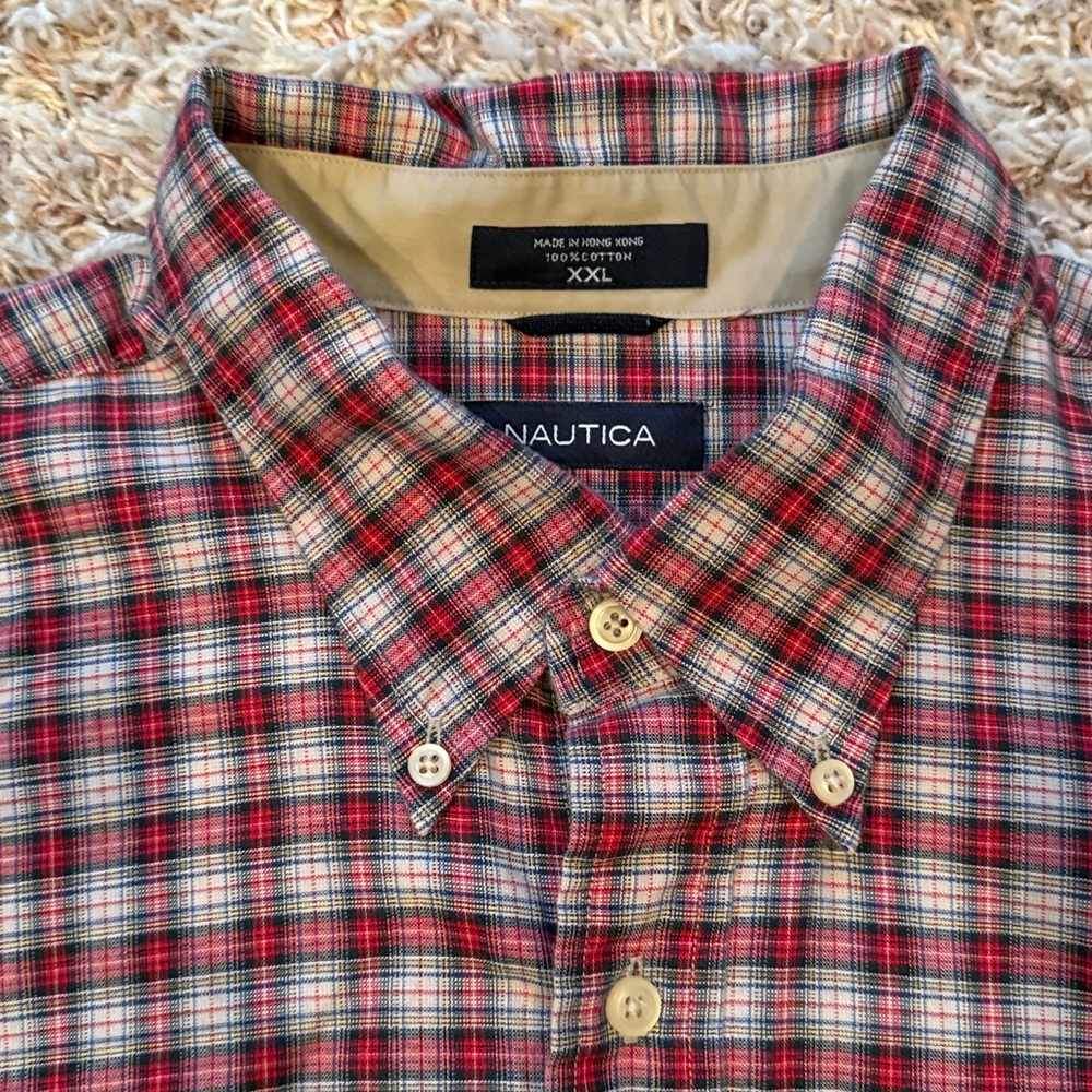 Izod Men's Red and White Checkered Shirt - Picture 2 of 4
